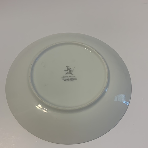 Vintage Tiny Talk plate. Mice and frog in leaf boat design. - Picture 3 of 4